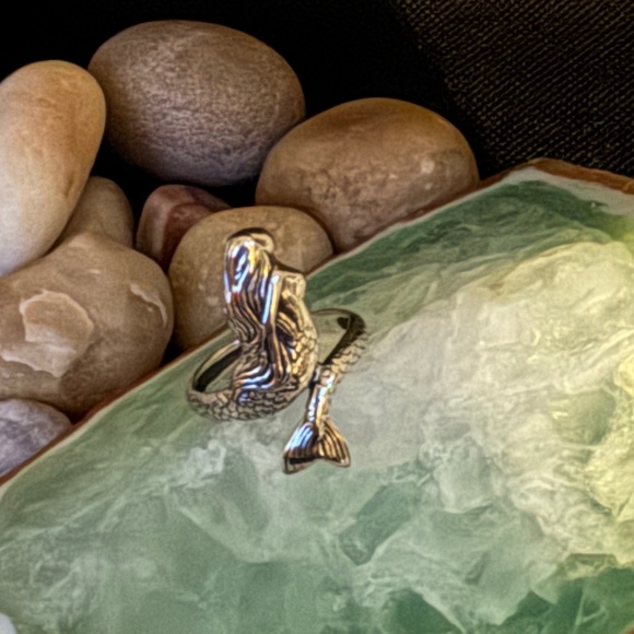 Sterling Silver Mermaid Ring - Picture 1 of 3